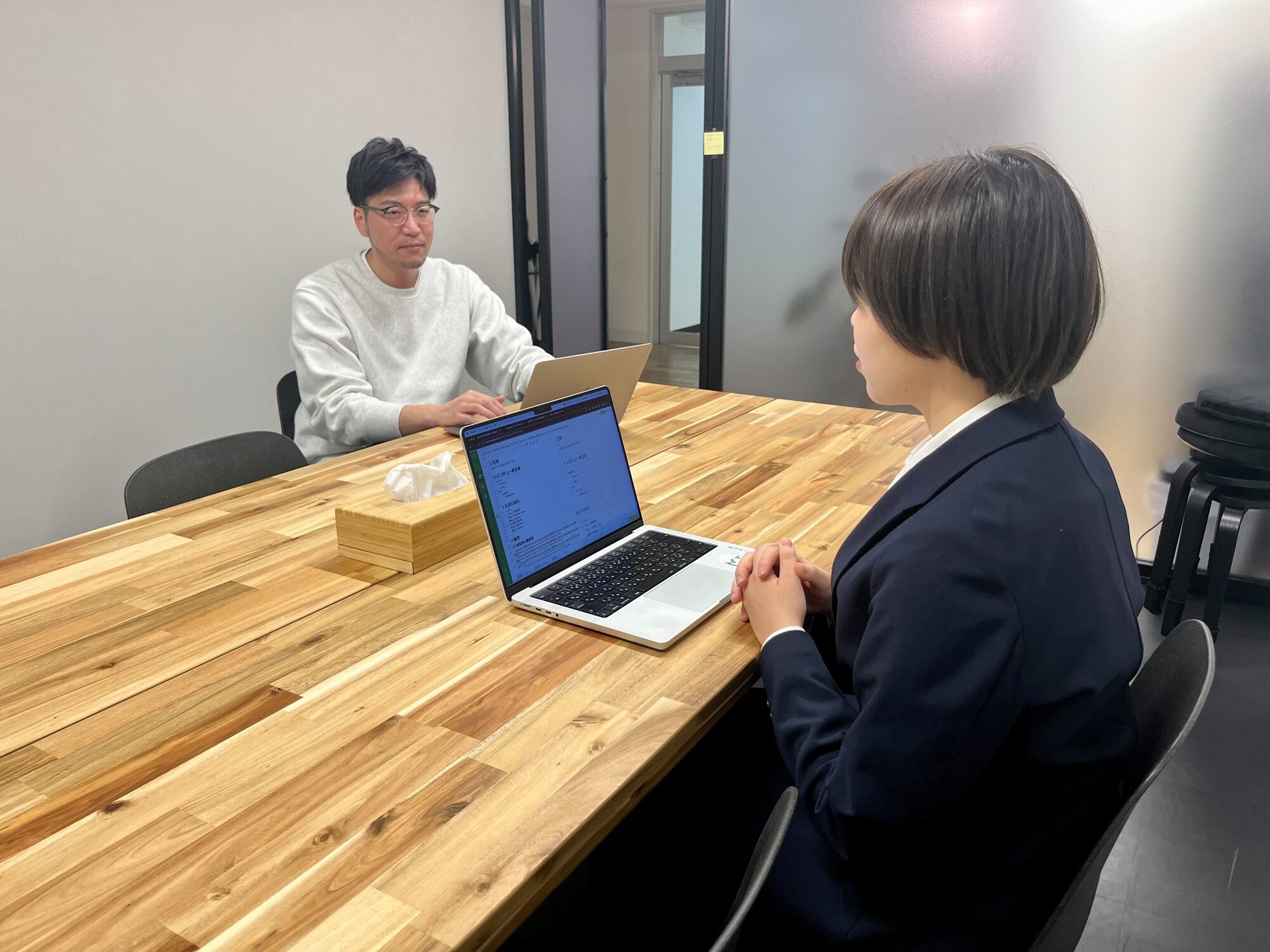 インタビュー風景3